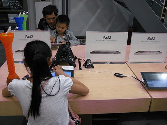 肉眼難以分辨！昆明驚現高仿Apple Store