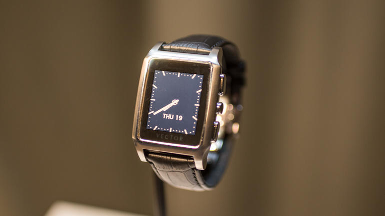 秒殺Apple Watch，Vector智能手表續航30天
