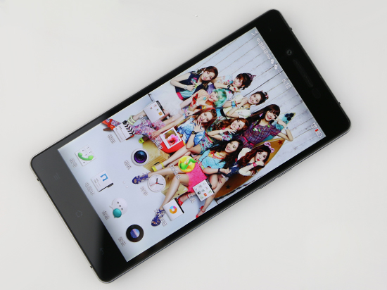 璀璨致美顏值爆表，OPPO R1C體驗評測