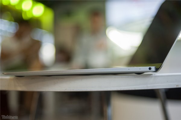 上市前偷跑了！蘋果12寸全新MacBook開箱