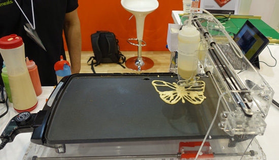早餐輕松印：煎餅打印機PancakeBot