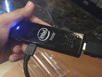 英特爾也做了個棒子，這就是大家對 PC 未來的期望？
