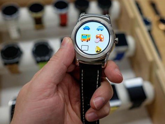 先下手為強，谷歌升級Android Wear對抗蘋果