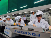 富士康丑聞：100萬顆報廢iPhone6電池外流？
