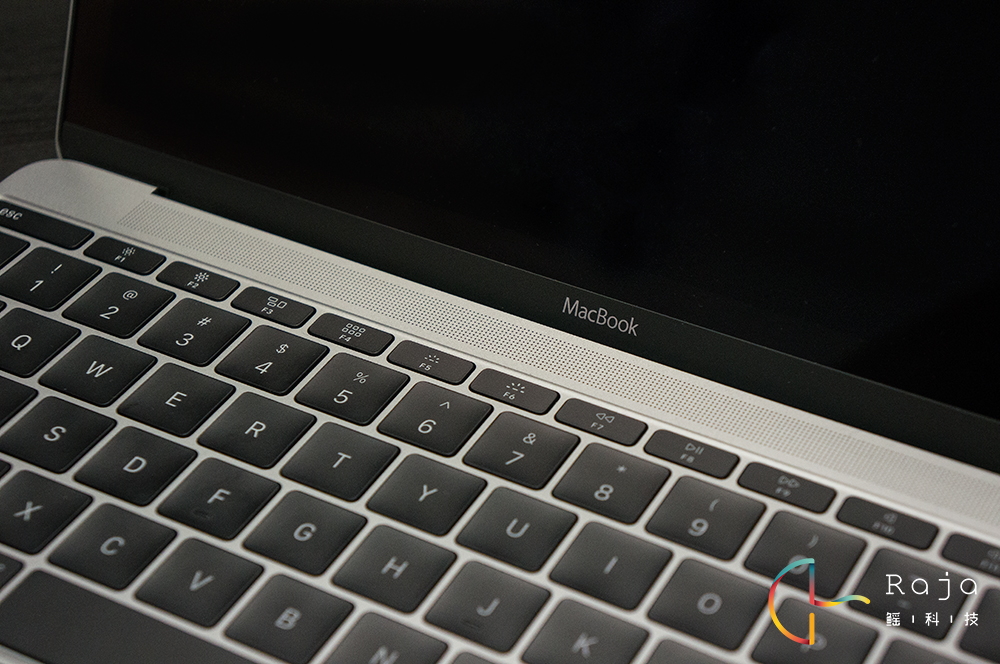 新MacBook上手玩：Logo不發光，滿足不了裝逼的心