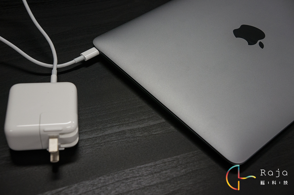 新MacBook上手玩：Logo不發光，滿足不了裝逼的心