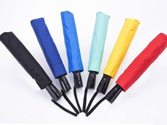 HAZ Umbrella智能雨傘，能一鍵自動開合