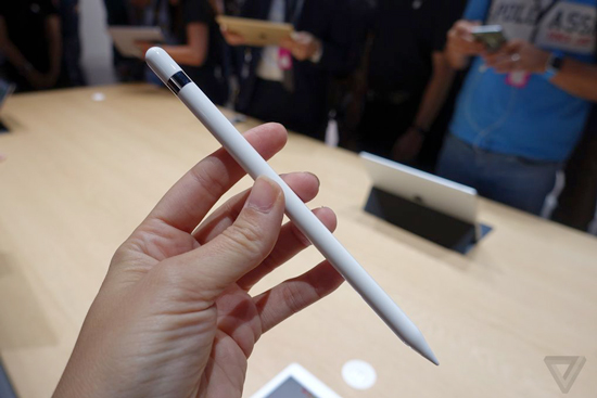 史上最大排！蘋果iPad Pro真機圖賞/上手視頻
