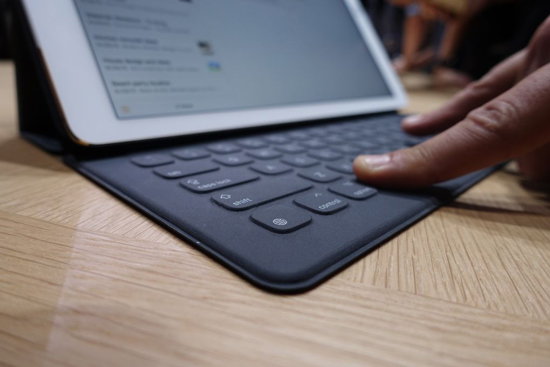 史上最大排！蘋果iPad Pro真機圖賞/上手視頻