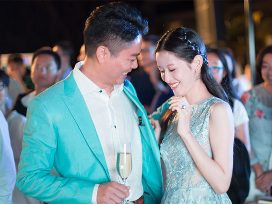 劉強東娶了！老板娘上任，京東有打折嗎？