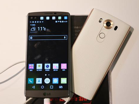 4998元！國行版LG V10發布：雙前置鏡頭+雙屏幕