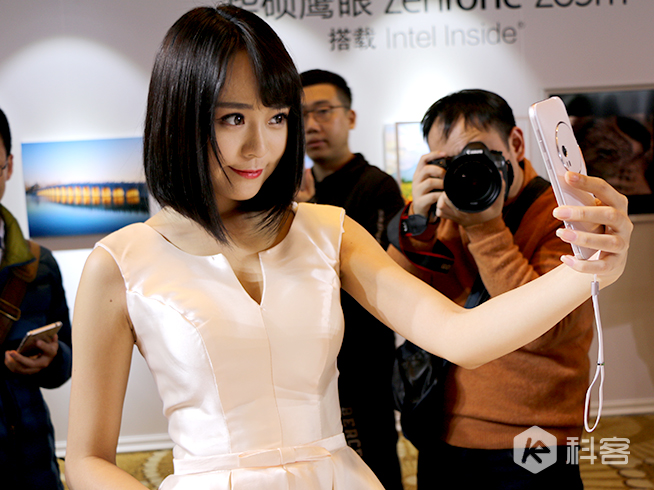 這塊奧利奧變焦有多強？華碩ZenFone Zoom圖賞+樣張