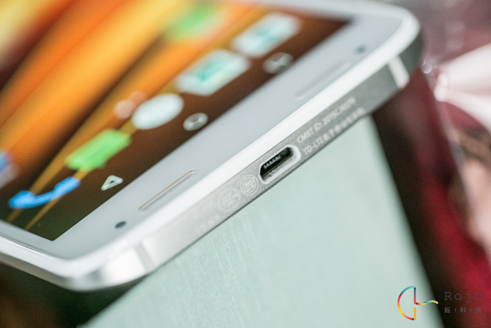 Moto X 極圖賞：千變?nèi)f化的沙場(chǎng)戰(zhàn)士