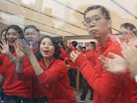 視頻：Apple Store開業 廣州果粉到底有多high