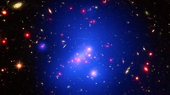 宇宙中的超級星系團：質(zhì)量相當(dāng)于500萬億個太陽