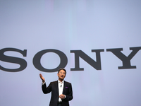 Z系列被取代 索尼全新Xperia X能守護姨夫的微笑？