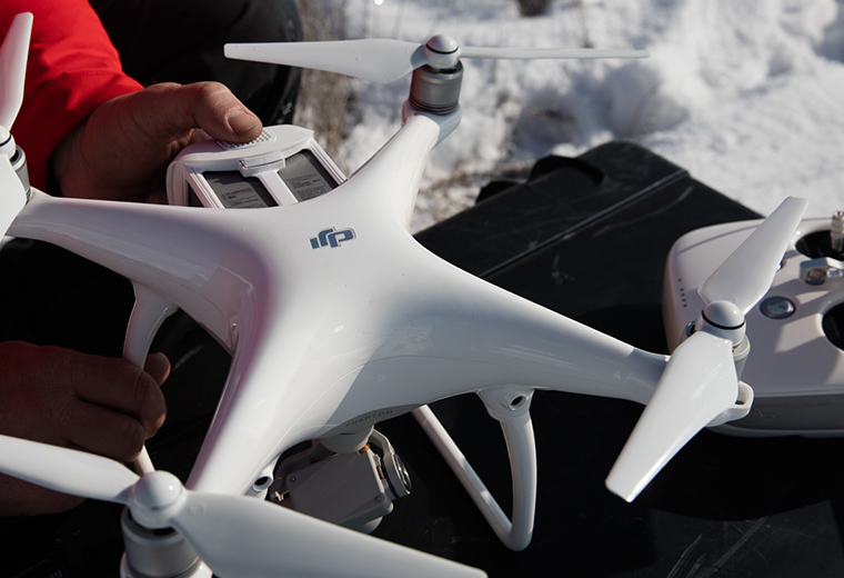 更加智能續航持久 大疆Phantom 4無人機正式發布