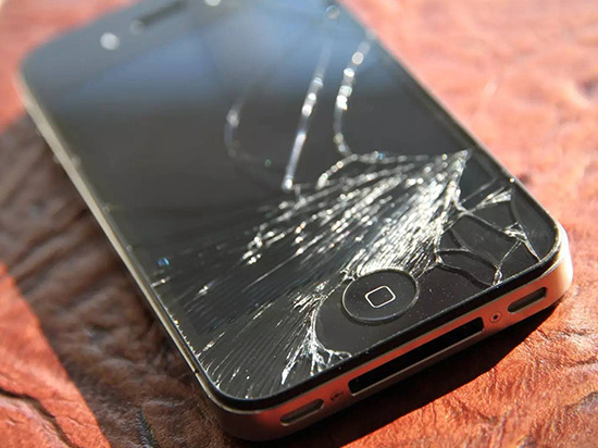 蘋果iPhone新防摔專利，是向貓咪學習的