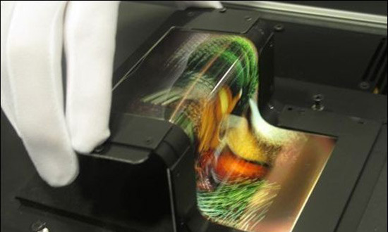 速戰(zhàn)速?zèng)Q！所有iPhone或在2018年配備OLED