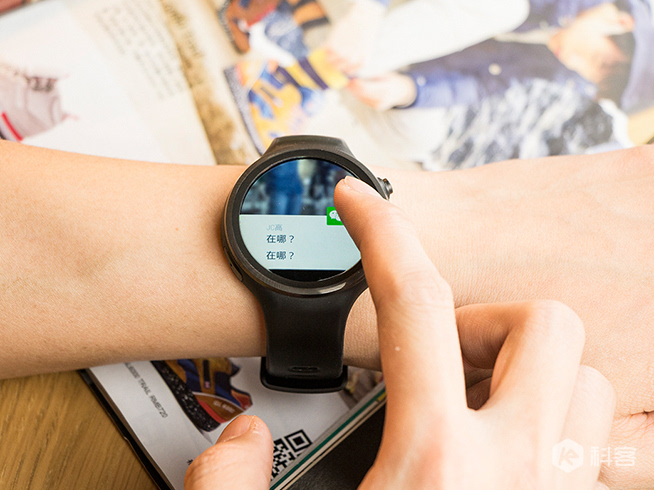 Moto 360 Sport體驗：顏值功能都不錯，但只是備胎之選