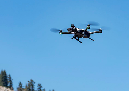 麻雀雖小五臟俱全 大疆發布Mavic Pro無人機