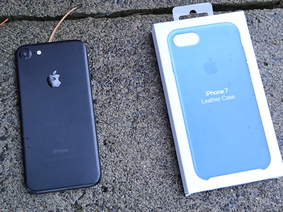 誰(shuí)最靠譜？iPhone 7保護(hù)套15米跌落測(cè)試
