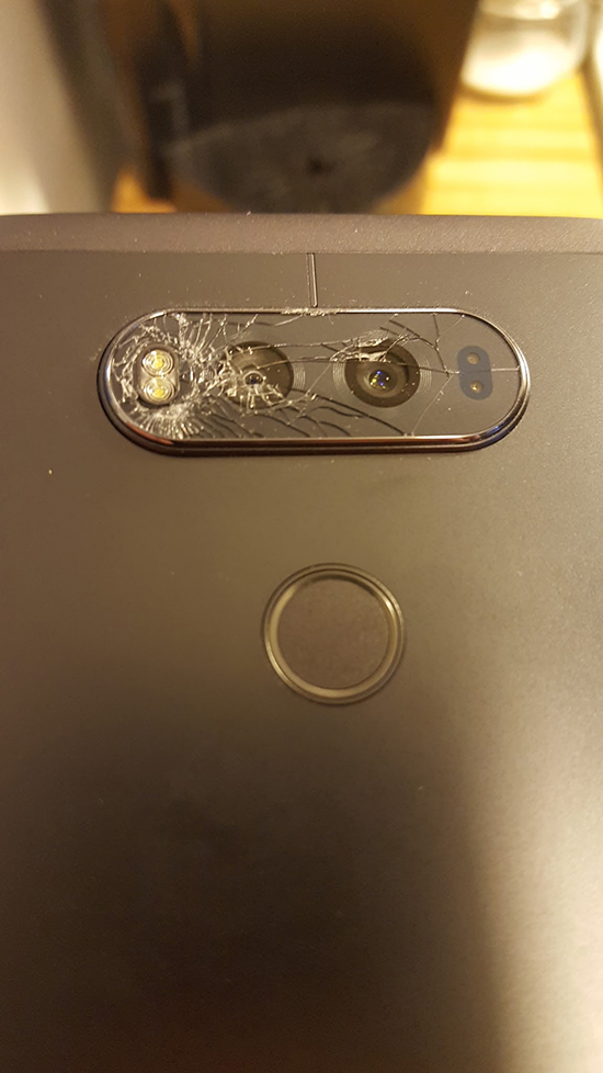 雙攝炸裂？LG V20被爆有瑕疵