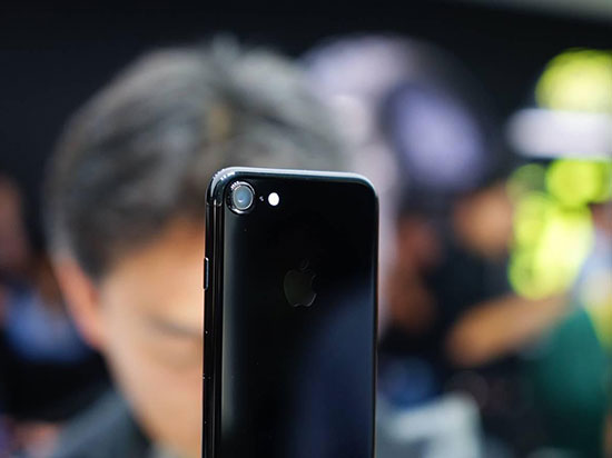 厲害了我的庫克 明年蘋果直接發(fā)布iPhone 10？