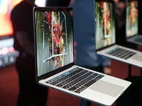 新MacBook Pro頻遭吐槽 用戶稱蘋(píng)果不懂他們