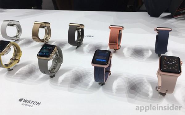 庫(kù)克反駁Apple Watch消極報(bào)告：銷量相當(dāng)不俗