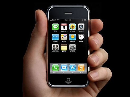 果粉瘋搶！第一代未開封iPhone價(jià)格炒到13.5萬(wàn)