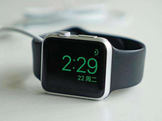 iPhone 8可能延遲上市 但會來帶Apple Watch 3