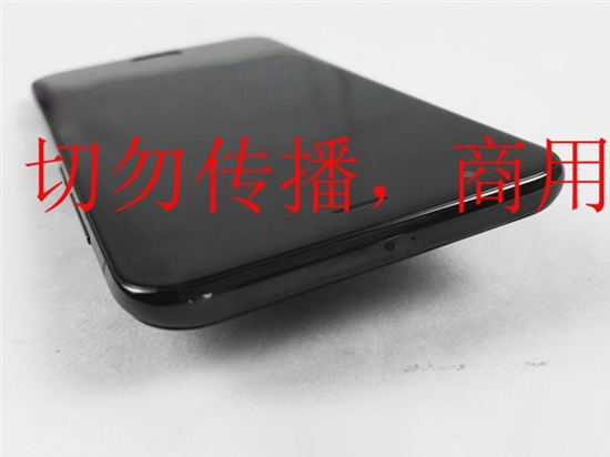 小米6真機(jī)諜照突襲：傳說中的四曲面居然長(zhǎng)這樣？