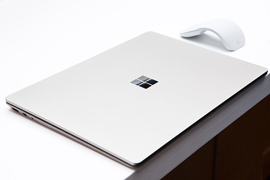 對(duì)標(biāo)谷歌的Win10 S系統(tǒng) 是否拖累了Surface Laptop？