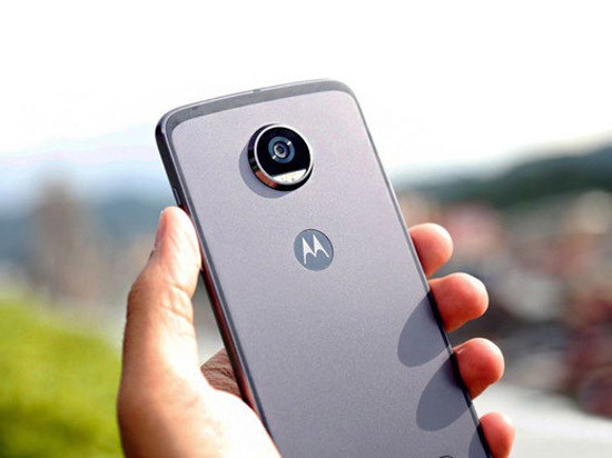 繼續(xù)堅(jiān)持模塊化設(shè)計(jì)！Moto Z2現(xiàn)身安兔兔平臺：驍龍835+2k屏