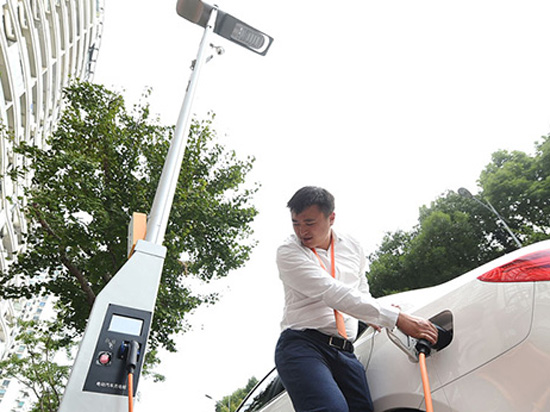 科客晚報：孫宏斌當選樂視網(wǎng)董事長 安全團隊發(fā)布8個iOS漏洞 