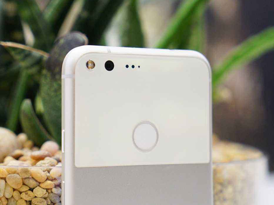 谷歌手機藥丸？Pixel 2代外形曝光：額頭下巴感人