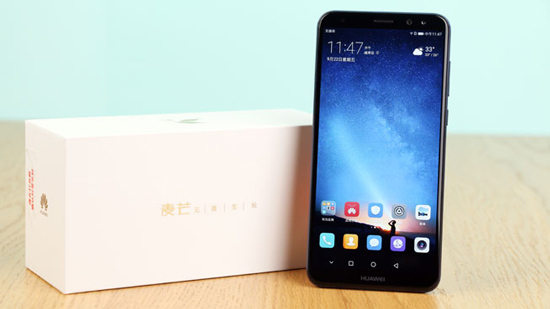 科客晚報：華為首款全面屏手機麥芒6登場，iPhone8線下首發超冷清