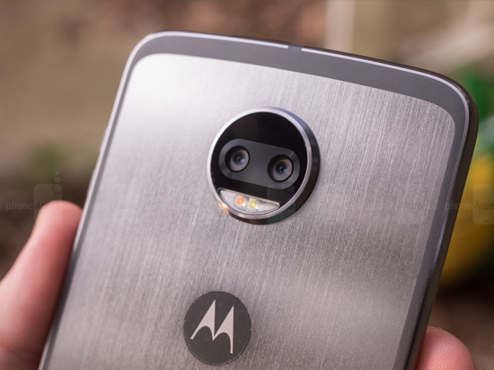悲催！發布兩個月后Moto Z2 Force迎史上最低價3300元