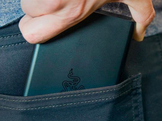 手機(jī)領(lǐng)域也要高規(guī)格！Razer Phone配置偷跑：標(biāo)配8G運(yùn)存