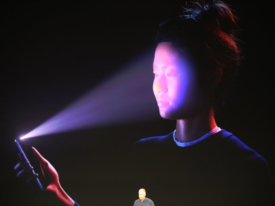 科客晚報：低電量時Face ID會失效，三星中文版Bixby開測