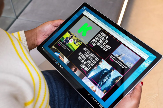 Surface Book 2邊充邊玩會掉電？微軟：機制就是這么設置的！