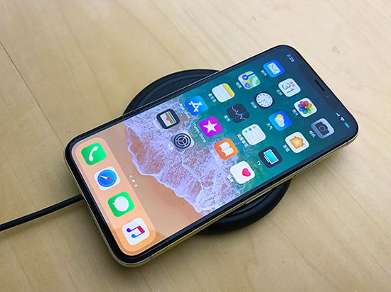 科客晚報(bào)：蘋(píng)果X陷“天冷死機(jī)門(mén)”，小米Note3拍照碾壓iP8