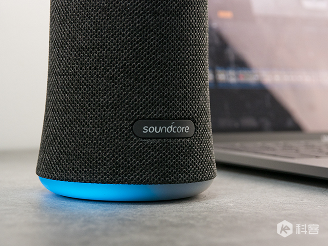 Soundcore Flare藍牙音箱評測：出彩霓虹燈 出色音質與續航