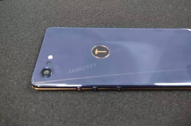 8月新機提前逐個看：OPPO R17系列領銜 堅果Pro2S又要逆襲？