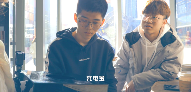 vivo APEX 2019街頭預熱：無按鍵開孔設計 路人誤認是金屬肥皂