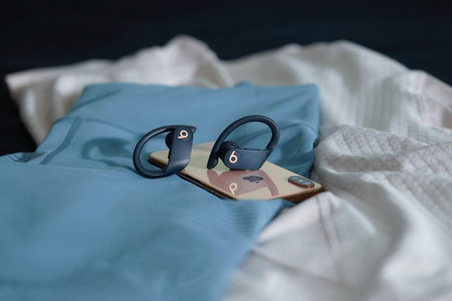 蘋果Powerbeats Pro低調發布：音質更優秀 關鍵不易丟