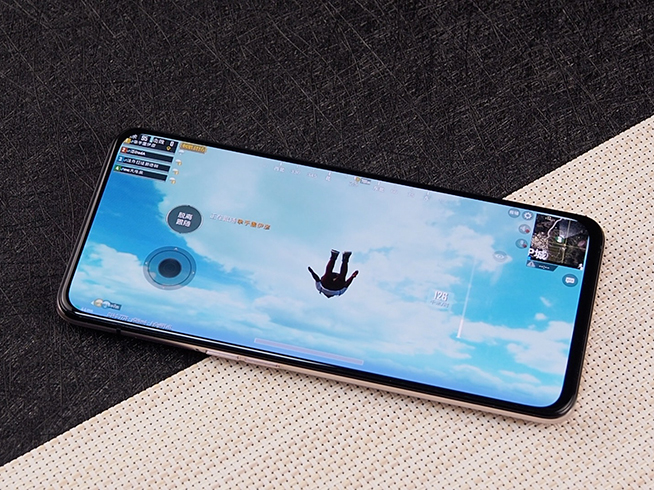OPPO Reno游戲測試：驍龍710配6GB內存 流暢度很高