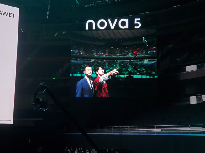 易烊千璽助力！華為nova5系列新品發布會