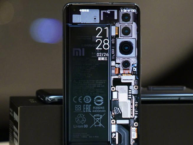 雷軍瘋狂暗示小米10 Pro+！跑分力壓眾旗艦 或首發100W+快充